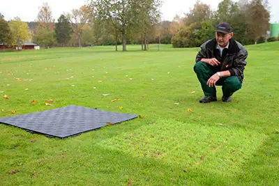 Professionelle Greenkeeper schw&ouml;ren darauf